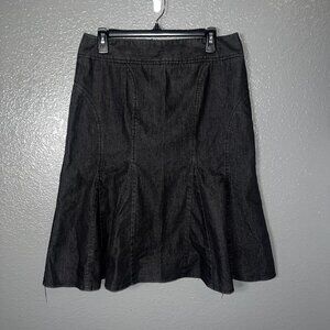 Larry Levine Women’s Black Denim Flared Skirt Size 10 W18 L24 Cotton Blend Casua